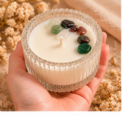 Mini kristalkaars met groene aventurijn uit de set van 3 in de hand