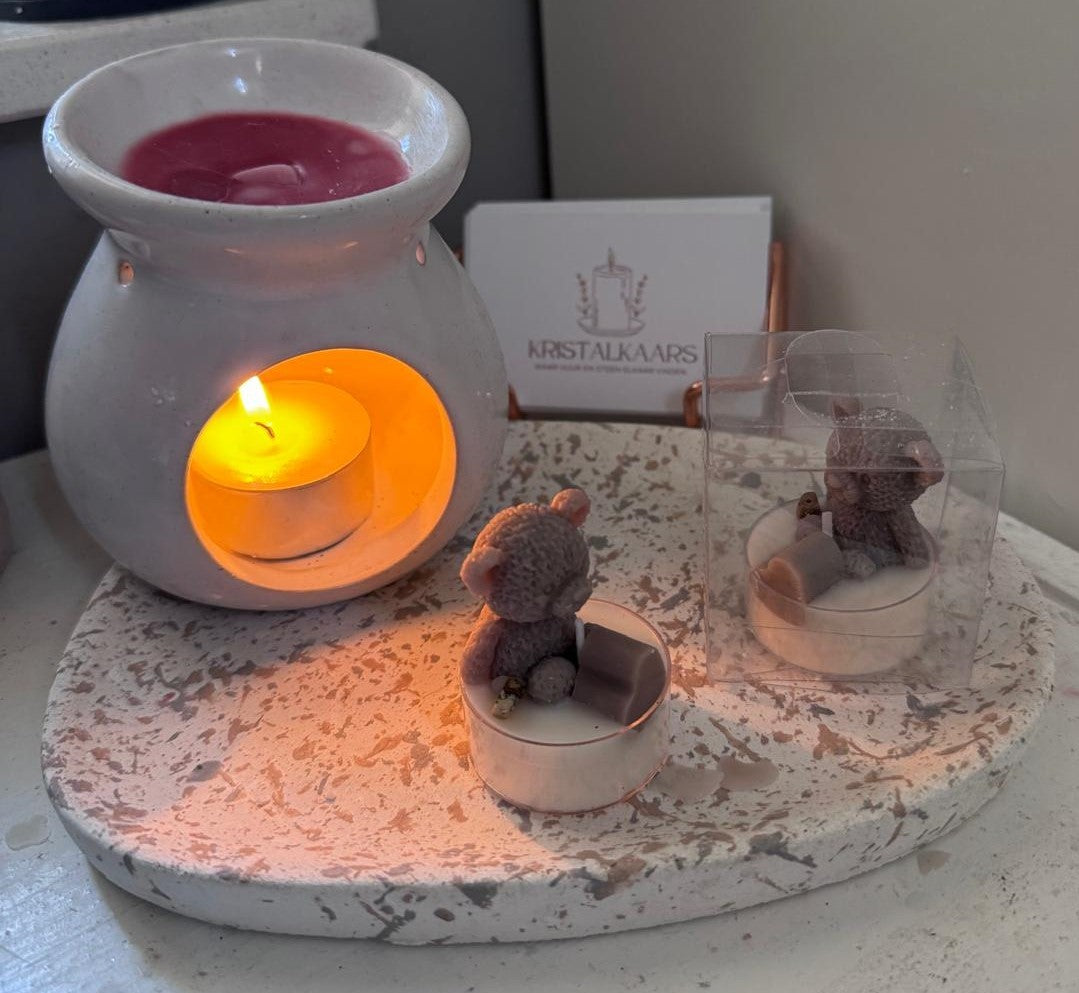 Baby Glow Beertje – Handgemaakte Kaars • Perfect Kraamcadeau